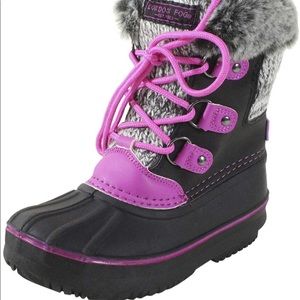 LONDON FOG Girls Tottenham Cold Weather Warm Lined Snow Boot